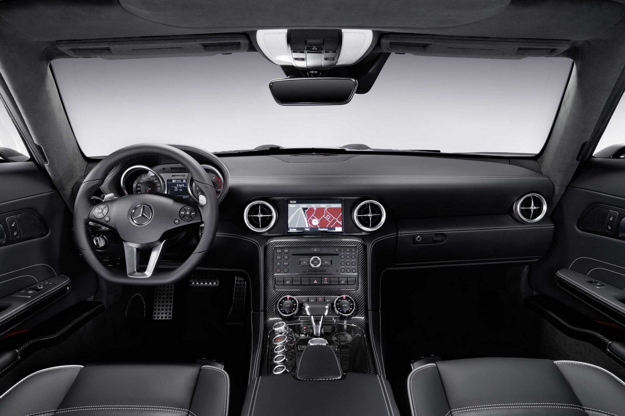 Mercedes SLS AMG Gullwing