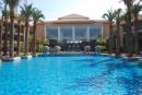 Dusit Thani LakeView Cairo