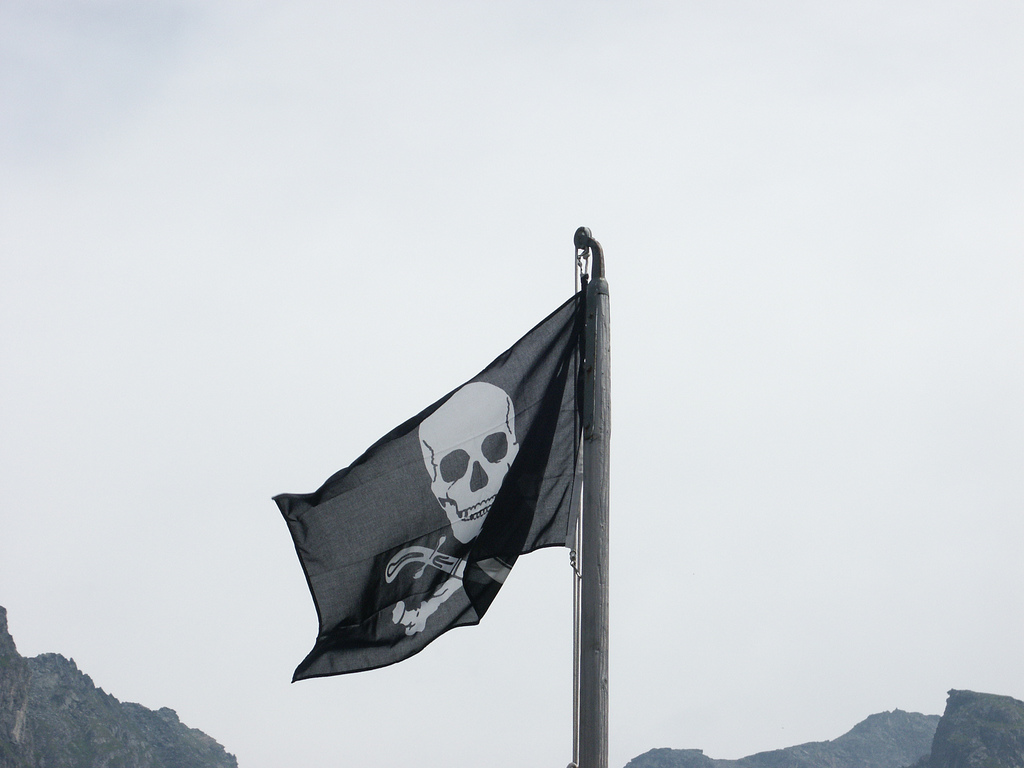 Пиратски флаг