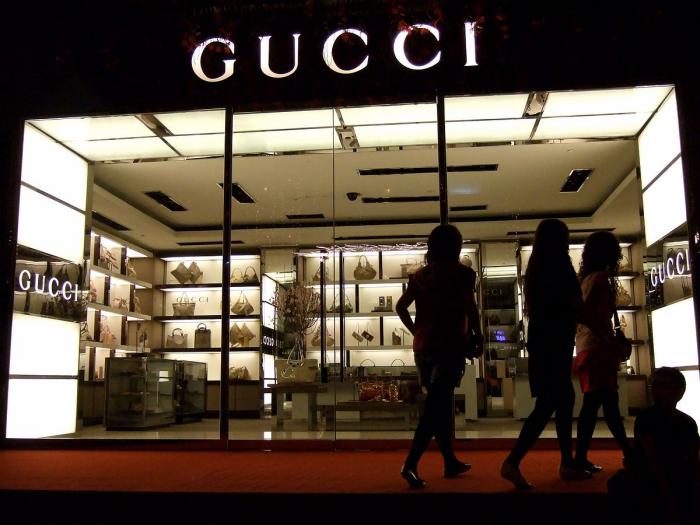 Магазин на Gucci