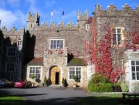 Хотел Waterford Castle в Ирландия