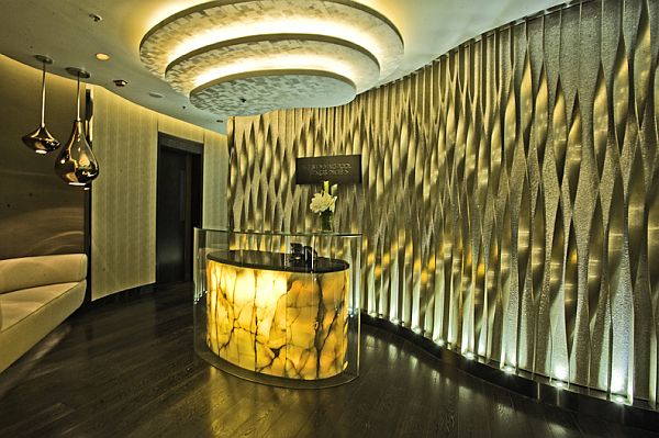 Hirsch Bender Associates в Ritz-Carlton Hong Kong